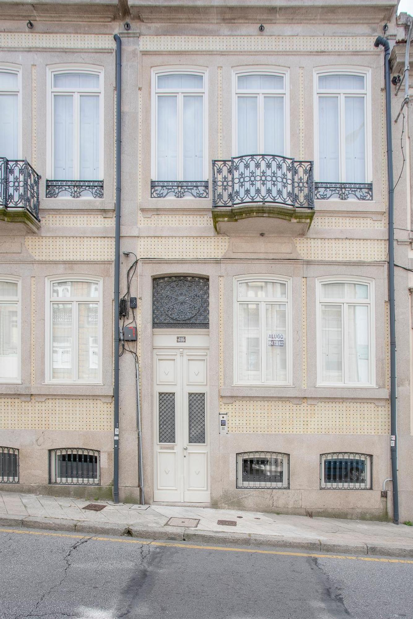 Liiiving In Porto - Downtown Balcony Studio 外观 照片