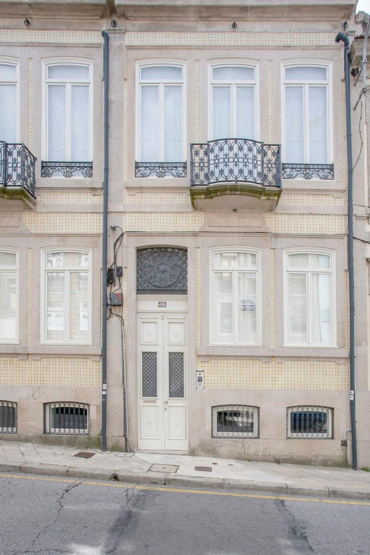 Liiiving In Porto - Downtown Balcony Studio 外观 照片